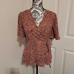 Mi ami pink leopard‎ print cross front top
